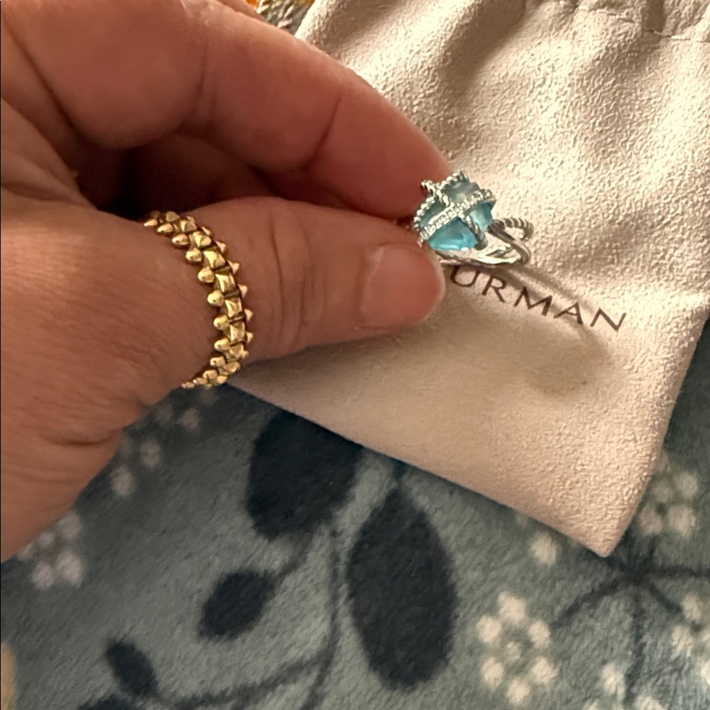 So cute ring new never used